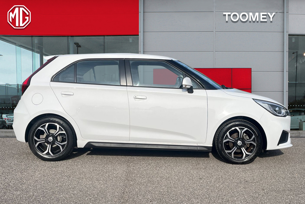 MG MG3 1.5 Vti Tech Excite Hatchback White #4