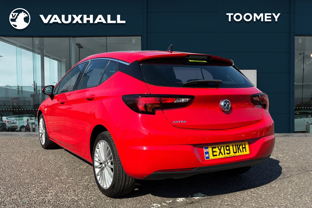 Vauxhall Astra 1.4I Turbo Elite Nav Hatchback E Red #3