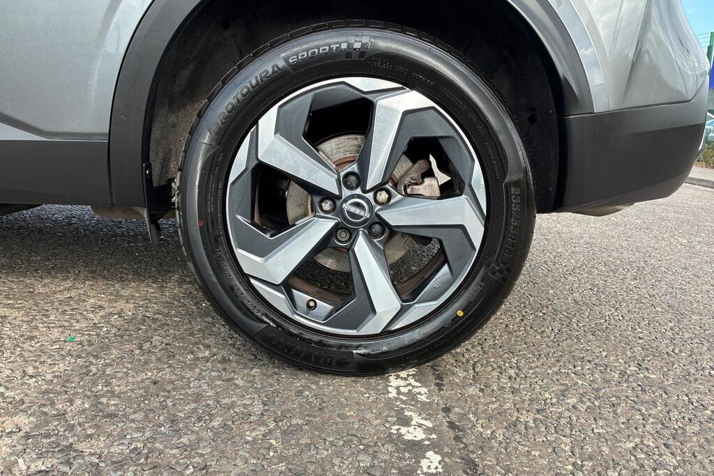 Nissan Qashqai 1.3 Dig T Mhev N Connecta Suv Hybrid Xt YE23VLX Grey #5