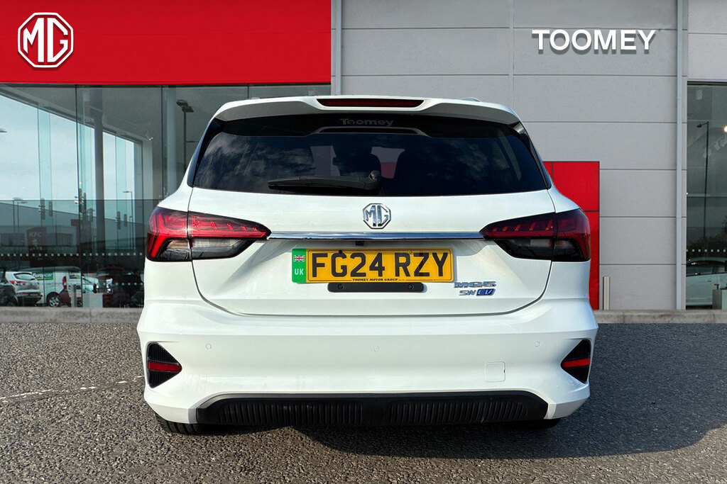 MG MG5 61.1Kwh Trophy Long Range Estate White #6
