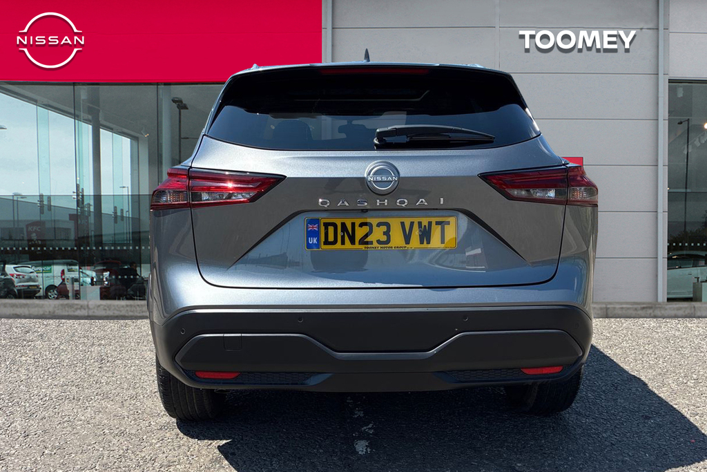 Nissan Qashqai 1.3 Dig T Mhev Acenta Premium Suv Hybri DN23VWT Grey #6