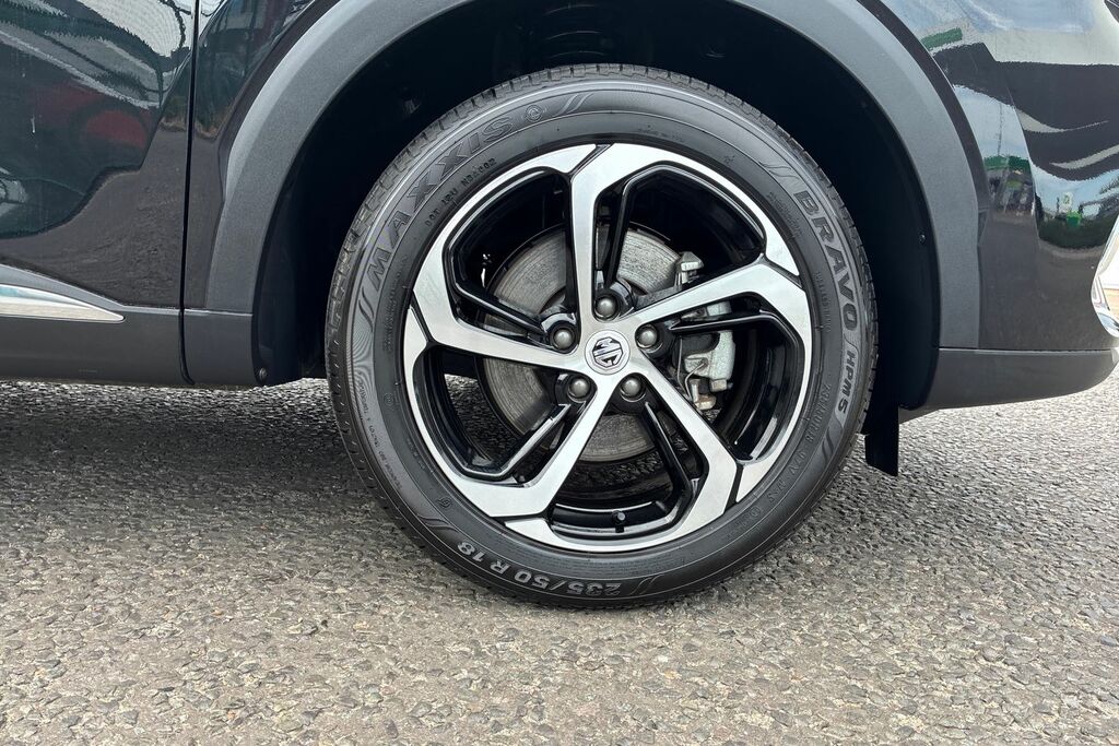 MG HS 1.5 T Gdi Trophy Suv Dct Black #5