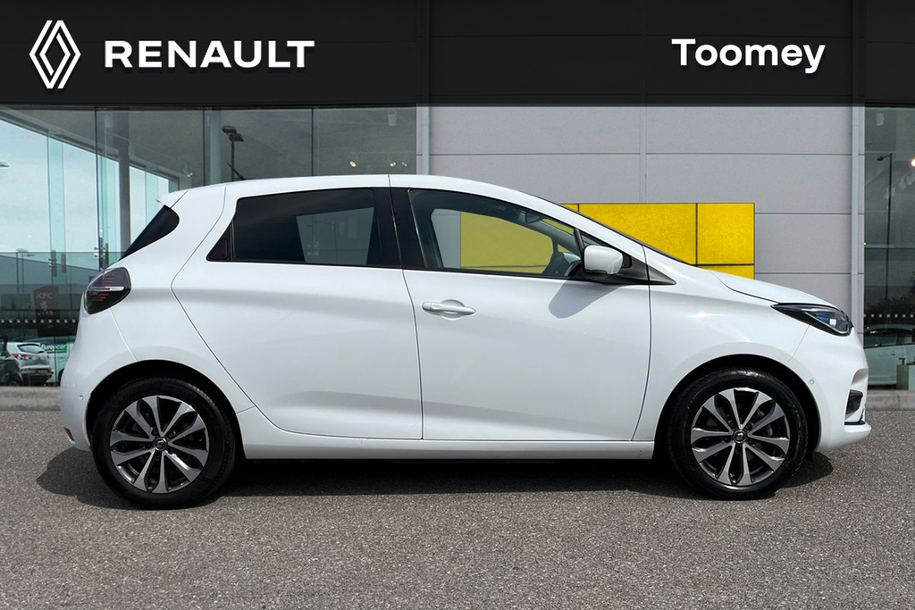 Renault Zoe R135 Ev50 52Kwh Gt Edition Hatchback White #4