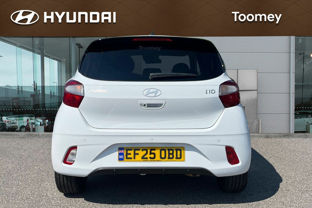Hyundai I10 1.0 Premium Hatchback Euro 6 Ss White #6