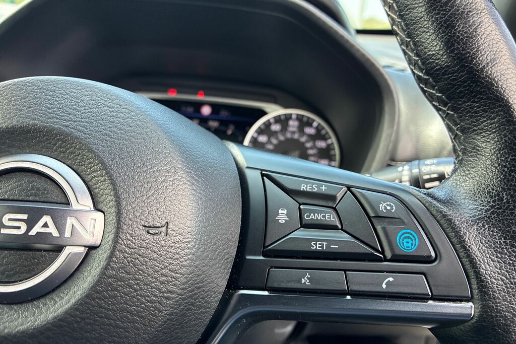 Nissan Juke 1.0 Dig-t N-connecta Suv Euro 6 Black #21