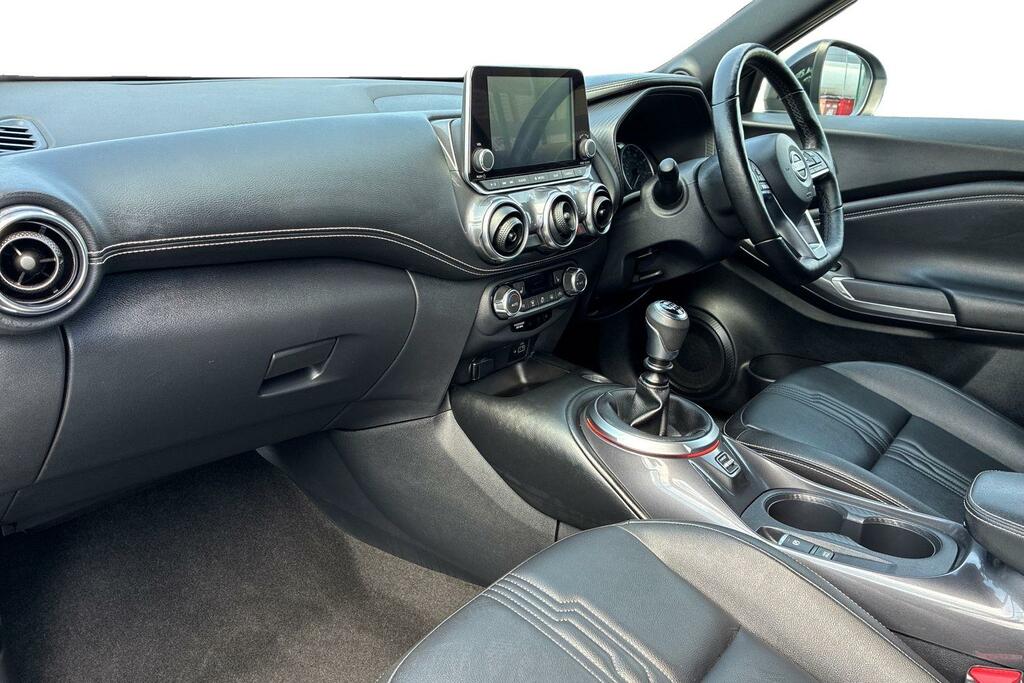 Nissan Juke 1.0 Dig T Tekna Suv Euro 6 Ss White #2