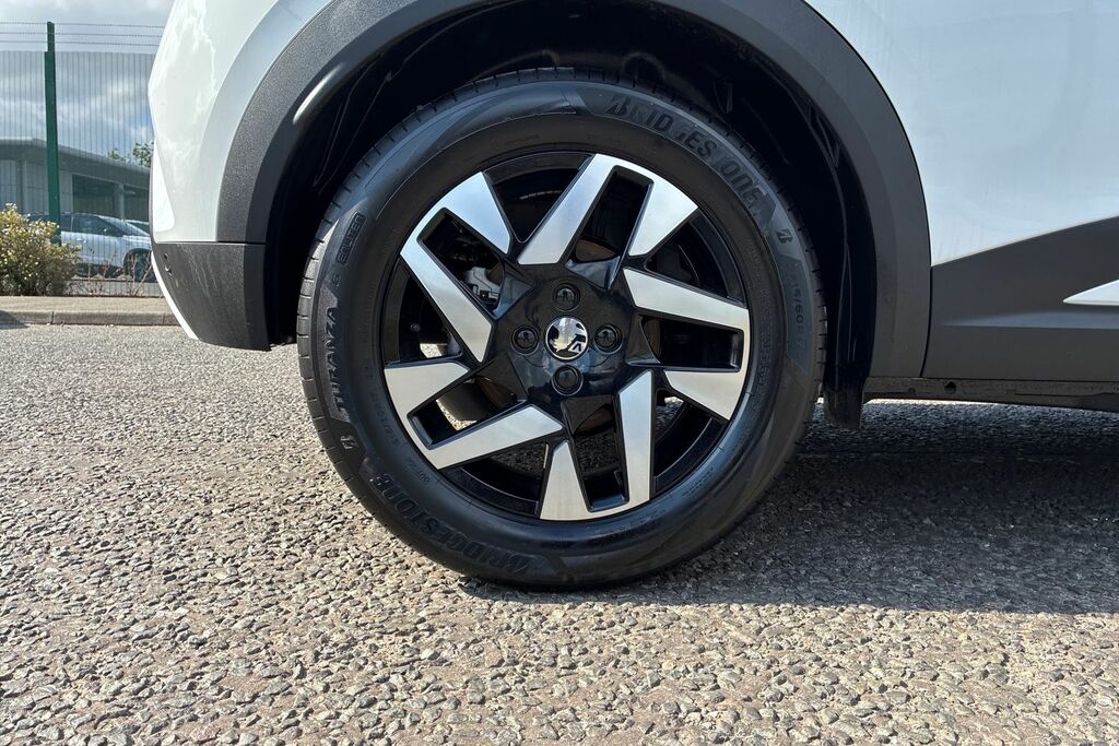 Vauxhall Mokka-e 54Kwh Griffin Suv 156 Ps White #5