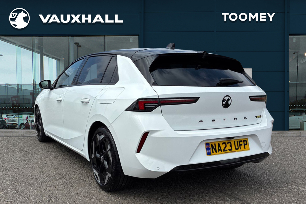 Vauxhall Astra 1.6 12.4Kwh Gse Hatchback Plug In Hybri White #3