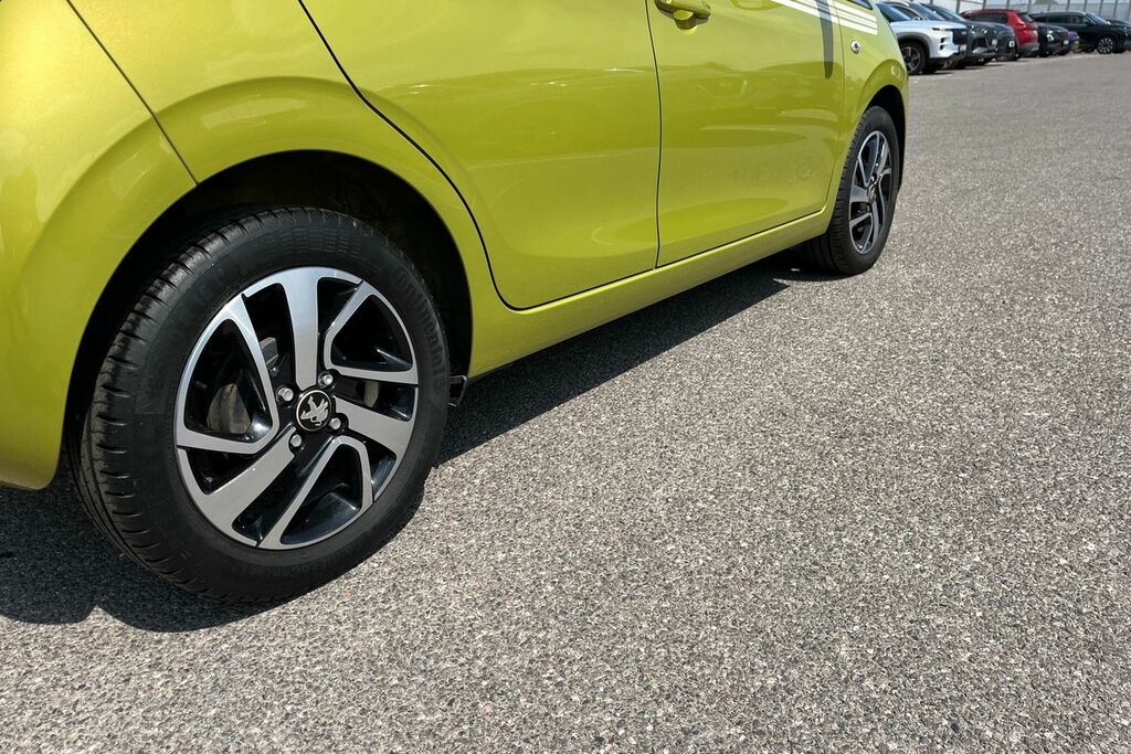 Peugeot 108  Blue #13