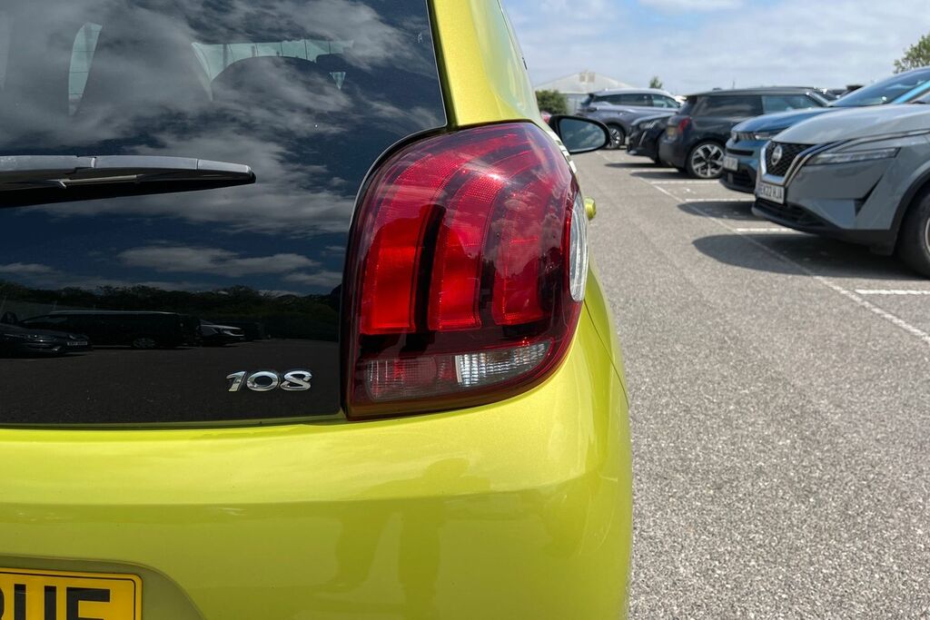 Peugeot 108  Blue #12