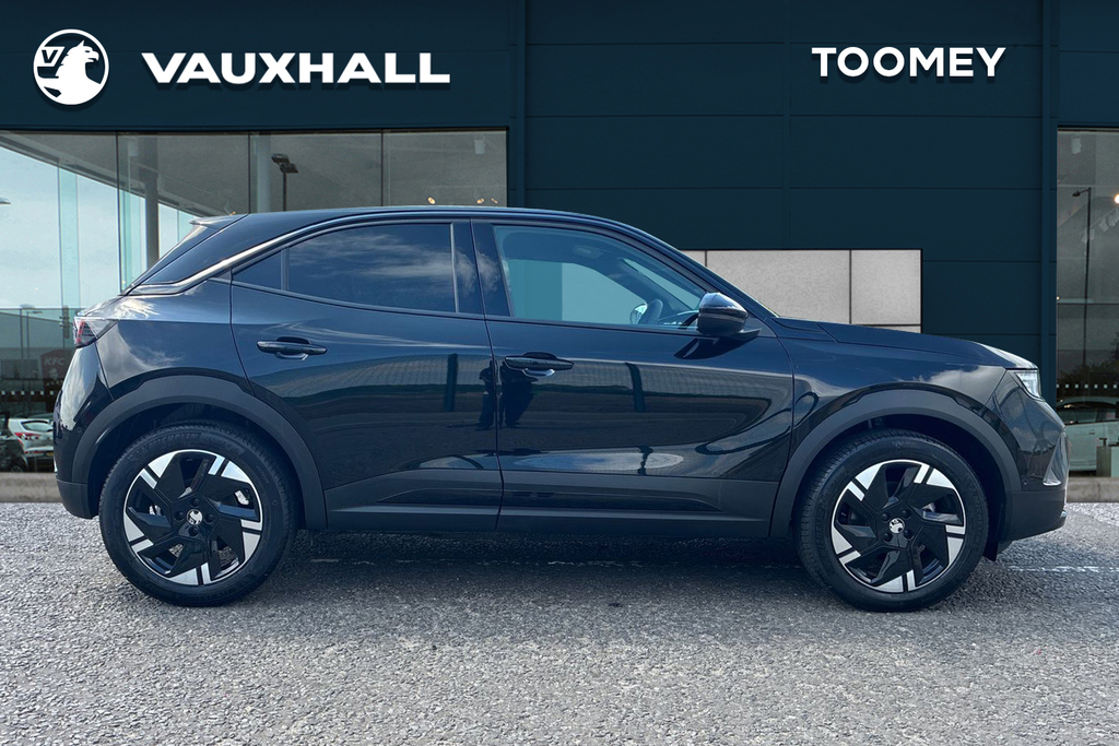 Vauxhall Mokka-e 54Kwh Ultimate Suv 156 Ps Black #4