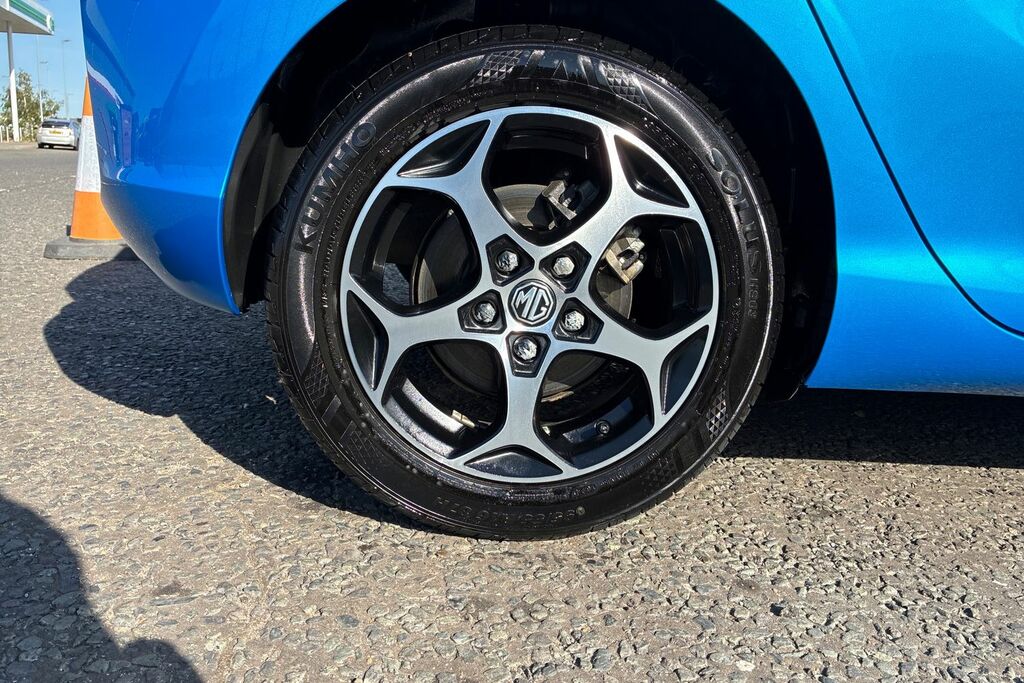 MG MG3 1.5 Hybrid Plus Trophy Hatchback Hybrid Blue #5