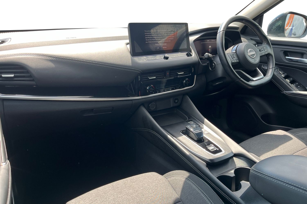 Nissan Qashqai 1.5 H E Power N Connecta Suv Hybrid Aut DN23OLX Black #2