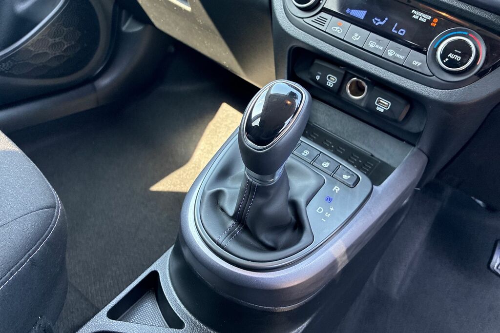 Hyundai I10 Advance Black #19