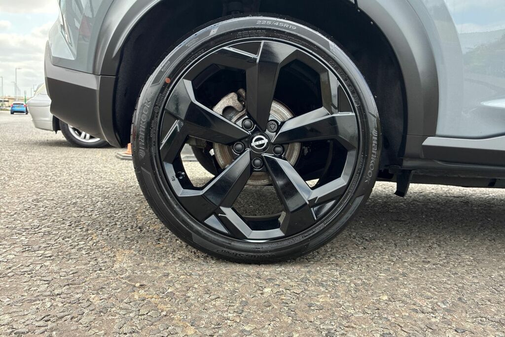 Nissan Juke 1.6 Tekna Suv Hybrid Euro 6 143 P Grey #5