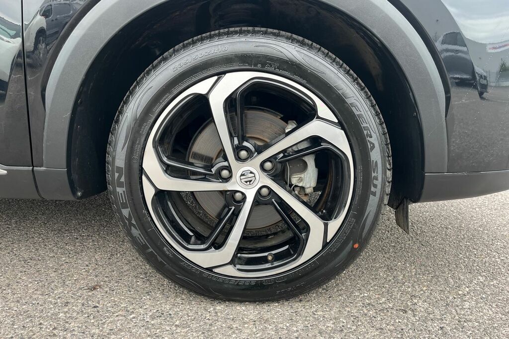 MG HS 1.5 T Gdi 16.6Kwh Trophy Suv Plug In Hy Black #5