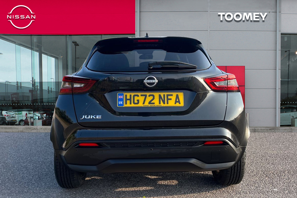 Nissan Juke Tekna White #7