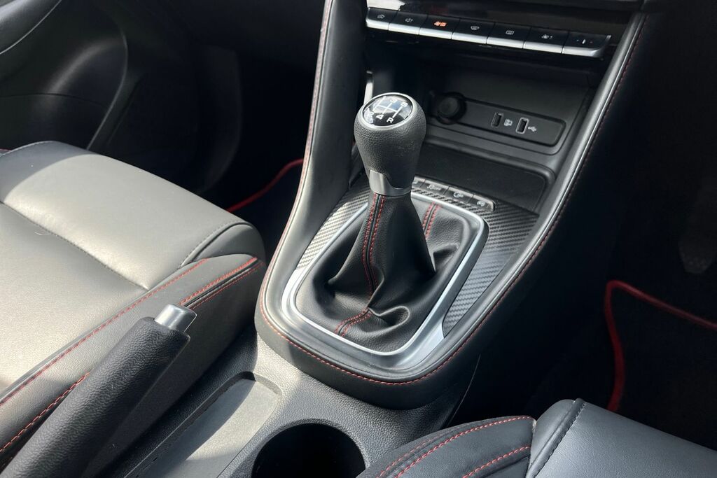 MG ZS 1.5 Vti-tech Excite Red #19