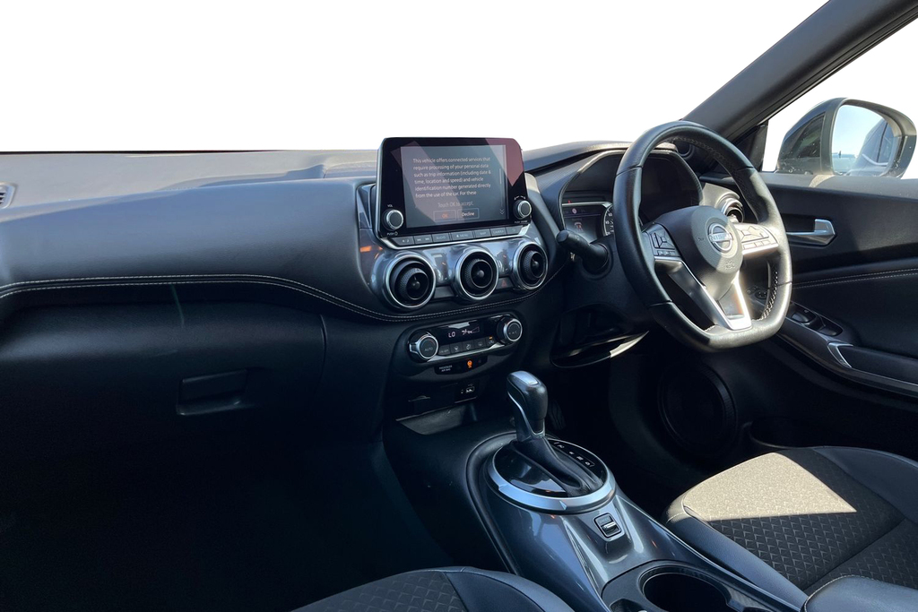 Nissan Juke 1.0 Dig T N Connecta Suv Dct EN23PWX White #2