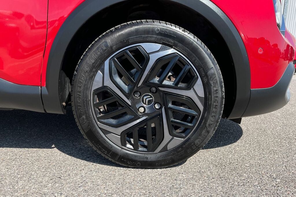 Citroen C4 1.2 Puretech Shine Hatchback Eat8 Euro Red #5