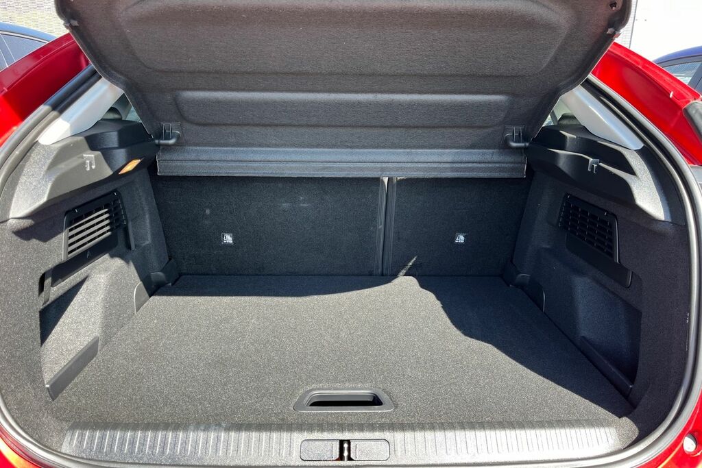 Citroen C4 1.2 Puretech 130 Shine Black #8