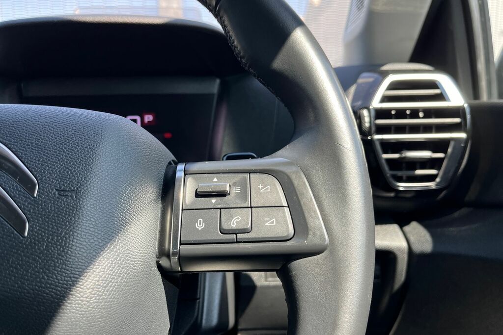 Citroen C4 1.2 Puretech 130 Shine Black #21