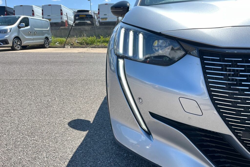 Peugeot 208 Active Premium Grey #11