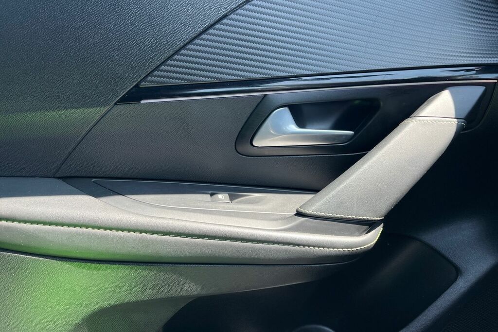 Peugeot 208 Active Premium Grey #16