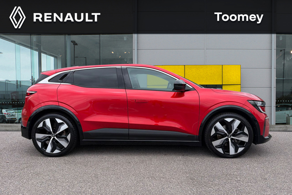 Renault Megane E-Tech Comfort Range 60Kwh Techno Hatchback Red #4