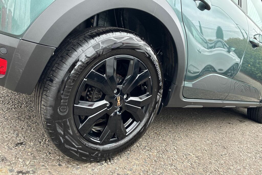 Dacia Sandero Stepway 1.0 Tce Extreme Cvt Black #13