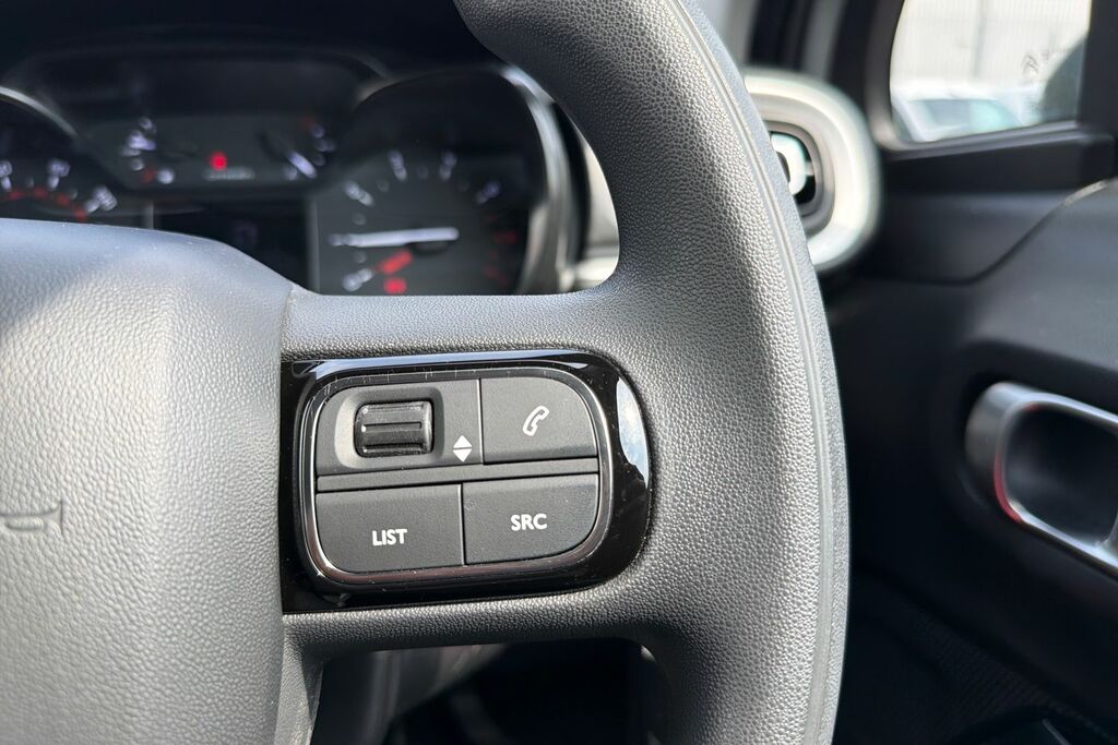 Citroen C3 1.2 Puretech 110 Shine Plus Eat6 White #21