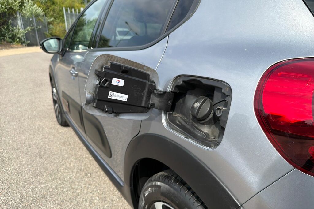 Citroen C3 1.2 Puretech 110 Shine Plus Eat6 White #24