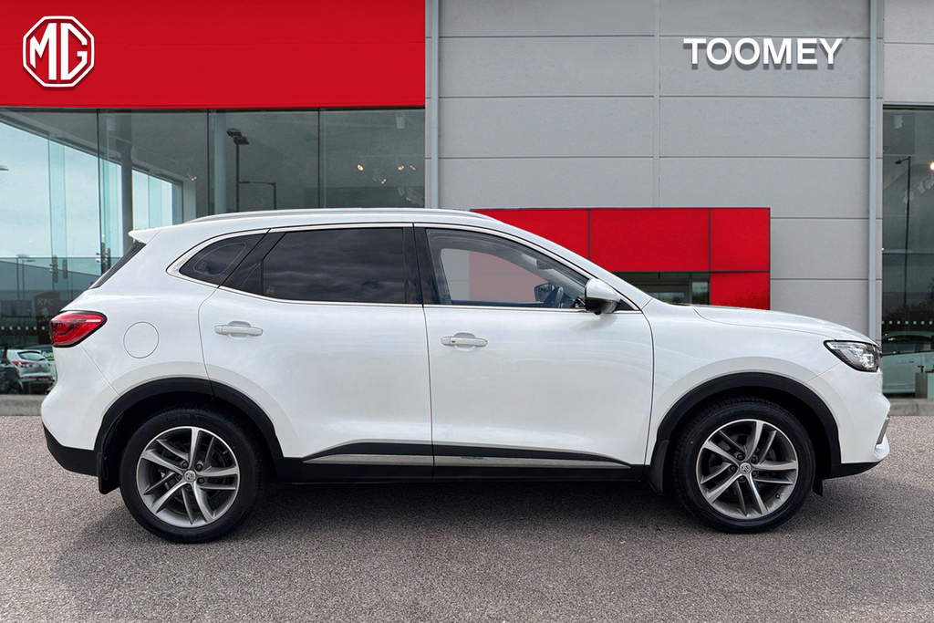 MG HS 1.5 T Gdi 16.6Kwh Exclusive Suv Plug In White #4