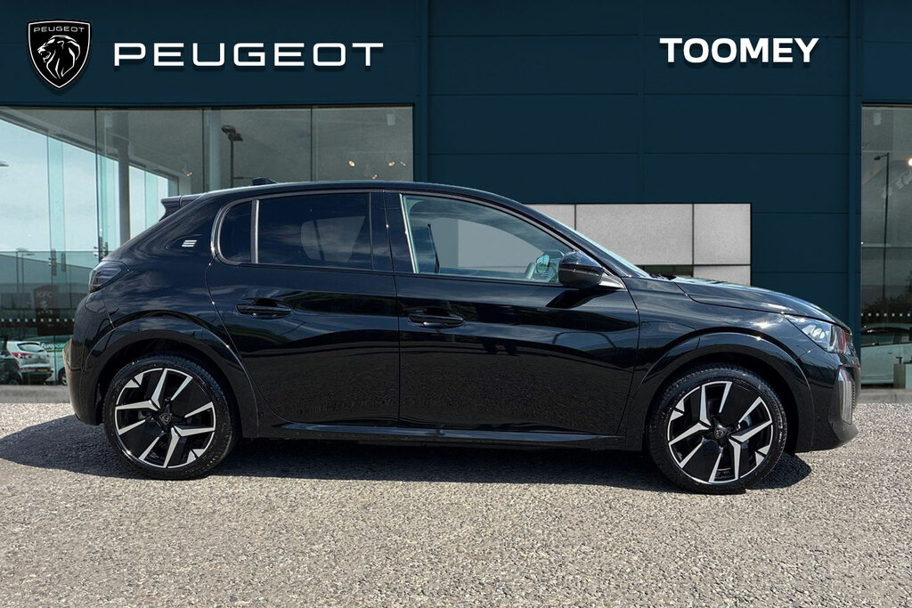 Peugeot e-208 51Kwh Gt Hatchback 7.4Kw Charge Black #4