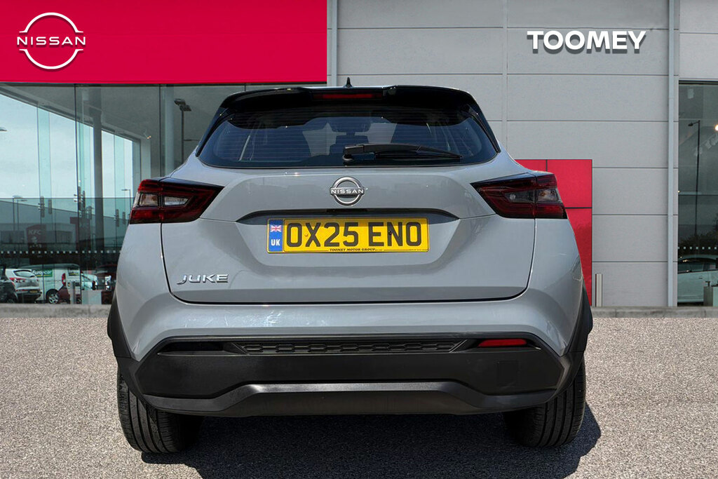 Nissan Juke 1.0 Dig T Acenta Premium Suv Dct E Grey #6