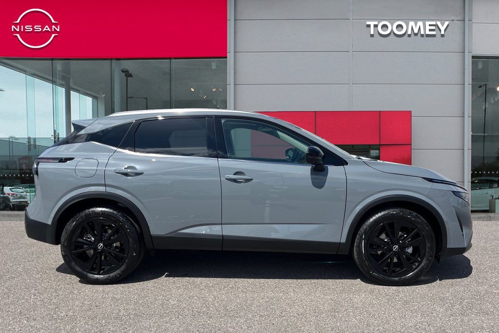 Nissan Qashqai 1.3 Dig-t Mh 158 Tekna Grey #4