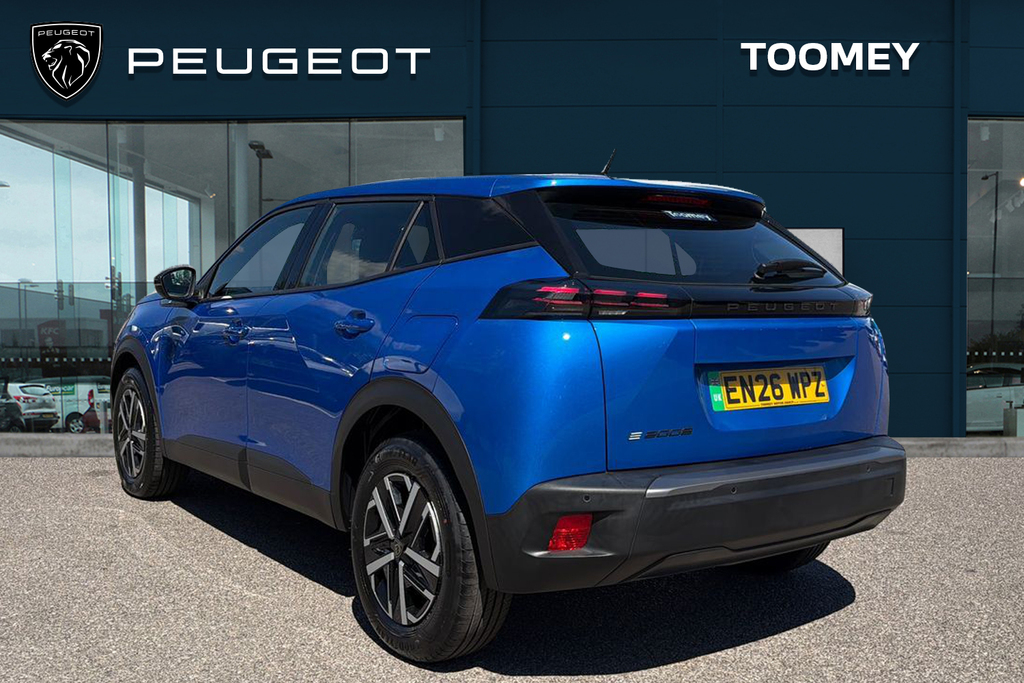 Peugeot e-2008 54Kwh Active Suv 7Kw Charger Blue #3