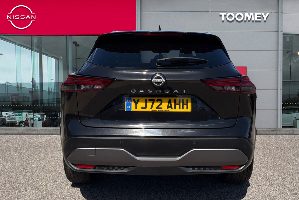 Nissan Qashqai 1.3 Dig T Mhev Tekna Suv Hybrid YJ72AHH Black #6