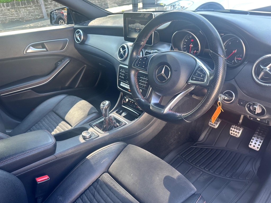 Mercedes-Benz CLA Class Saloon 1.6 Cla180 Sport Coupe Euro 6 Ss 20 Black #33