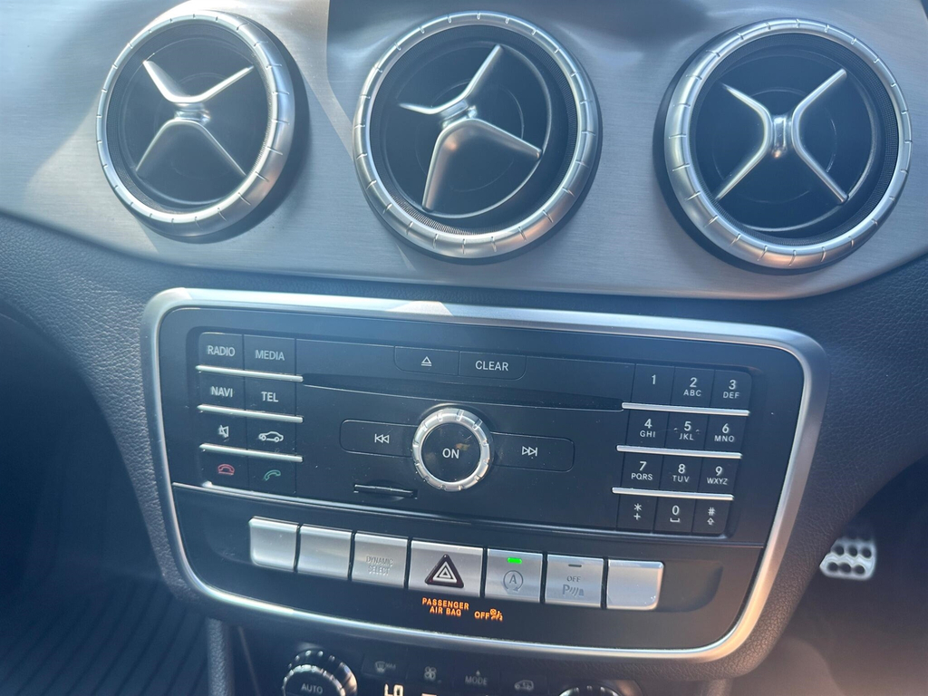 Mercedes-Benz CLA Class Saloon 1.6 Cla180 Sport Coupe Euro 6 Ss 20 Black #32