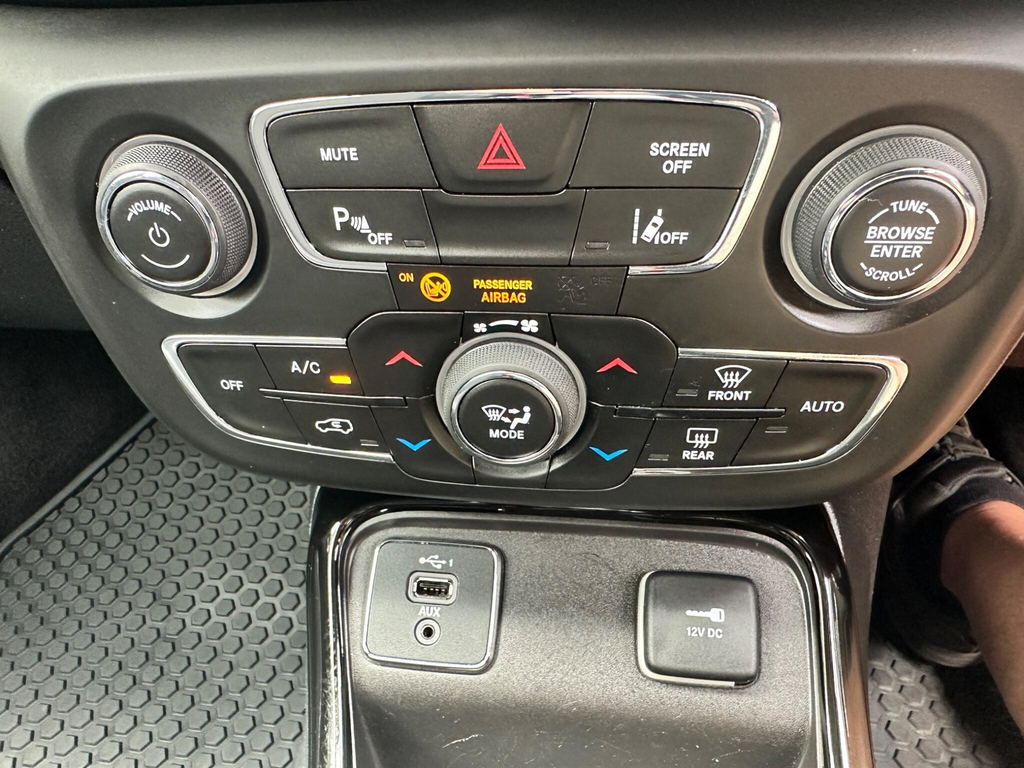 Jeep Compass 2.0 Multijet II Longitude 138 Bhp 8.4-Inch Touc Grey #19