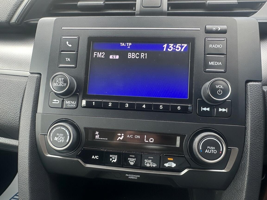 Honda Civic 1.0 Vtec Turbo 126 Sr  #27