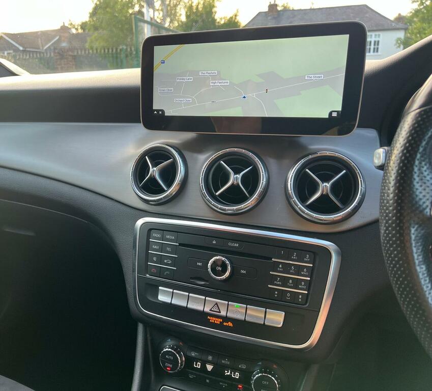 Mercedes-Benz CLA Class 180 Amg Line Shooting Brake 7G-dct Euro Black #16