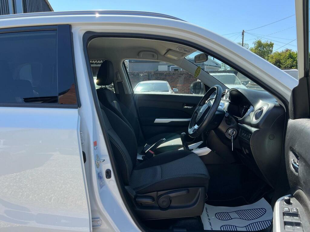 Suzuki Vitara Sz5 Ddis Allgrip Silver #12