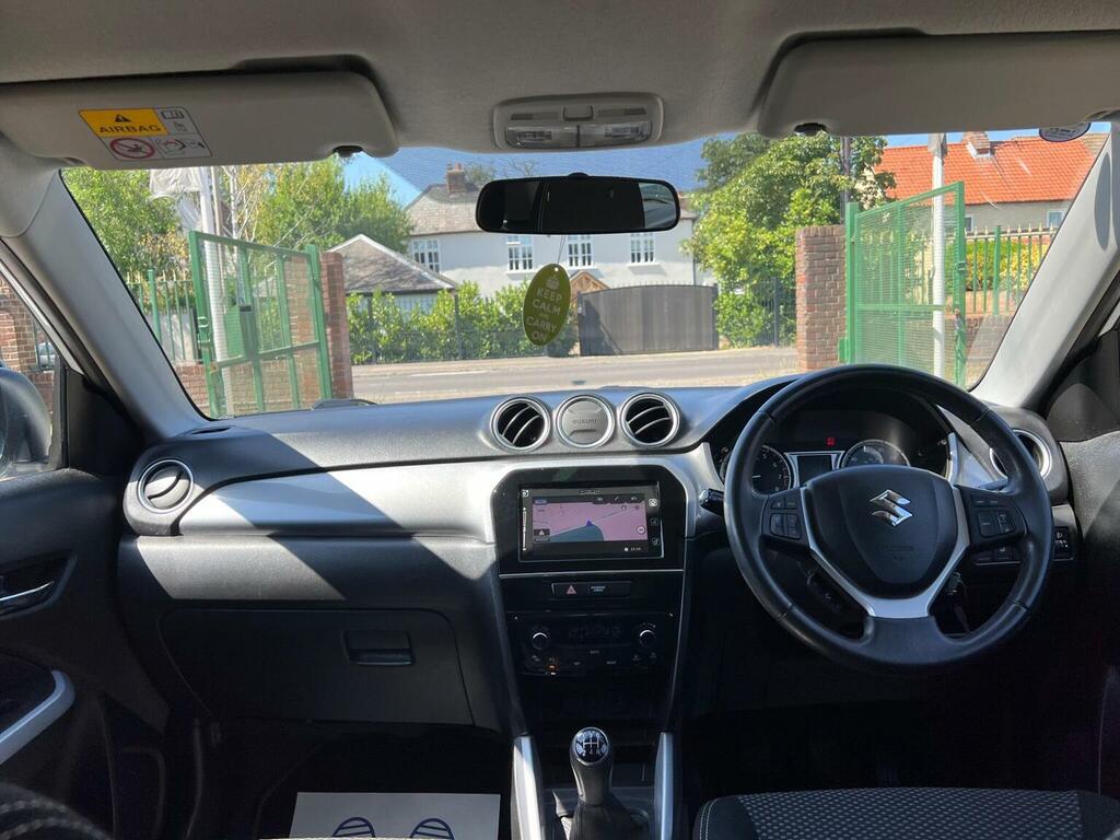 Suzuki Vitara Suv 1.6 Sz-t Euro 6 Ss 201666 White #6