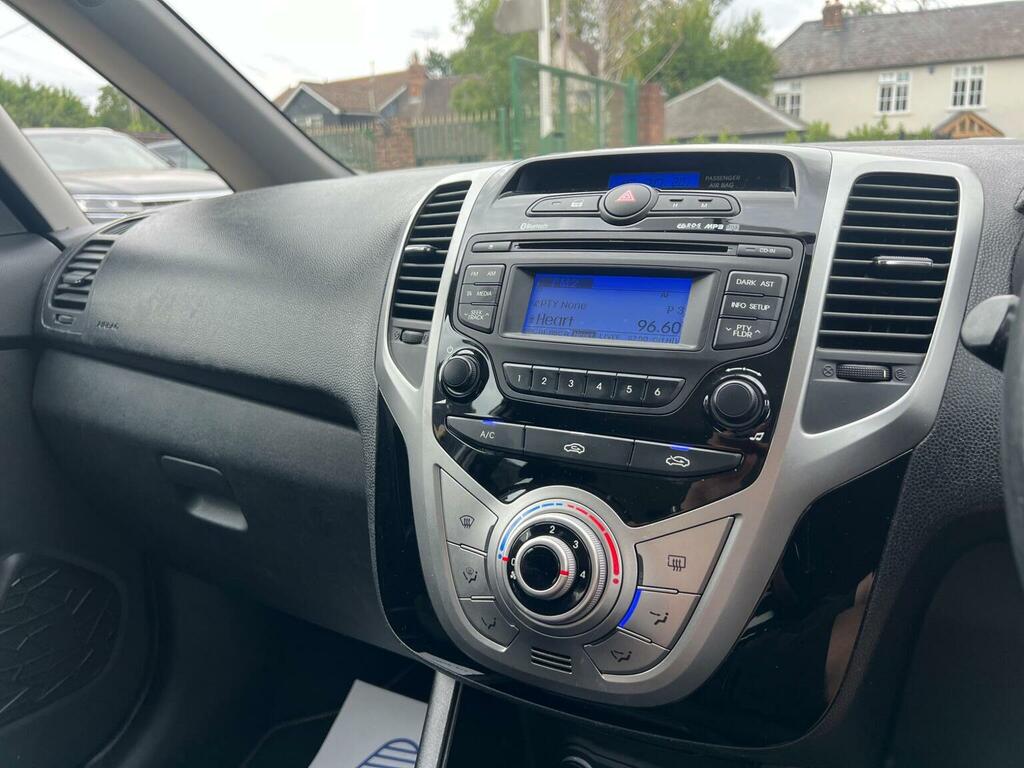 Hyundai Ix20 1.6 Style Grey #20