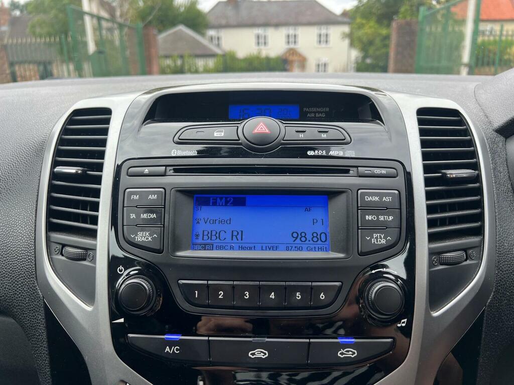Hyundai Ix20 1.6 Style Grey #21
