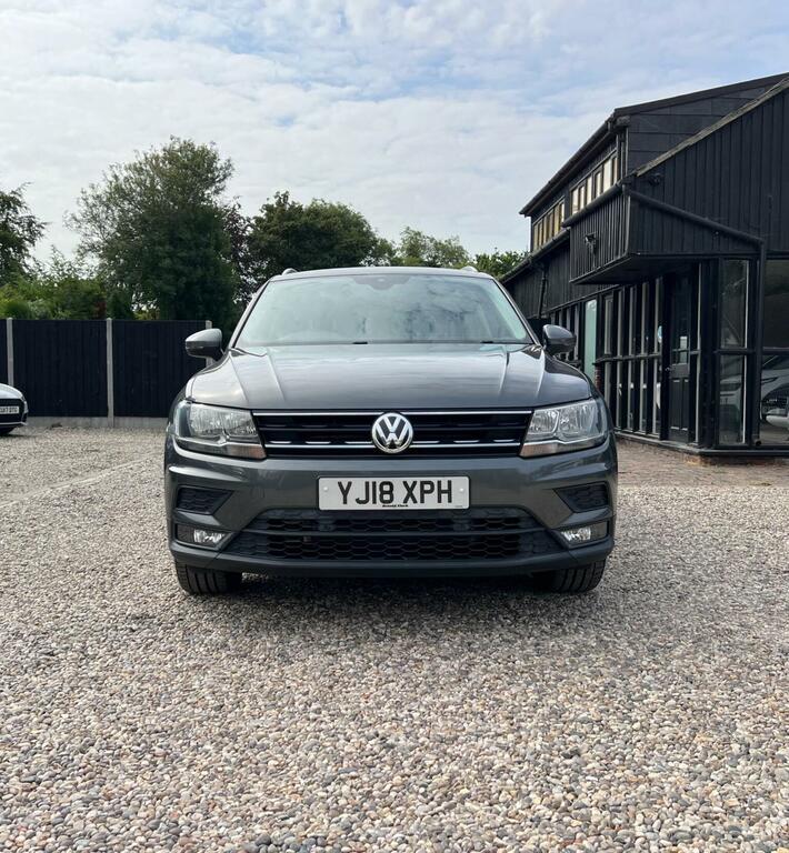 Volkswagen Tiguan 2.0 Tdi Se Navigation Dsg 4Motion Euro 6 Ss Grey #2