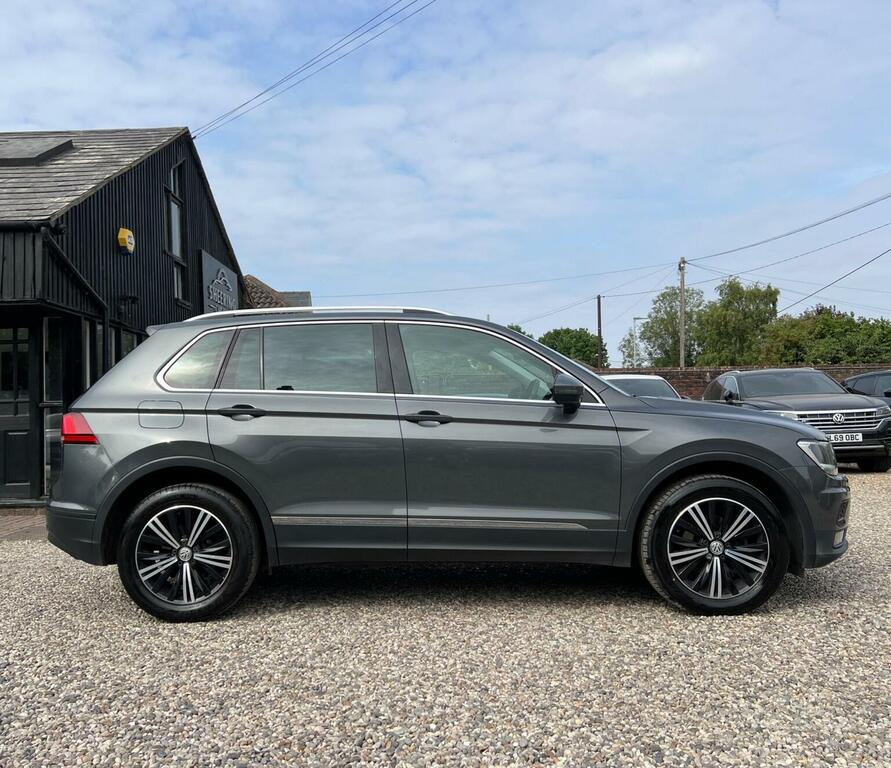 Volkswagen Tiguan 2.0 Tdi Se Navigation Dsg 4Motion Euro 6 Ss Grey #6