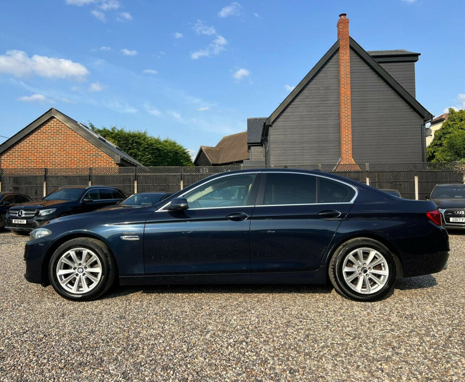 BMW 5 Series M Sport White #27